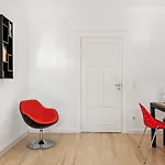 Bright 3-room apartment near Prenzlauer Berg