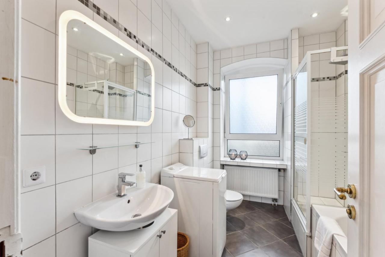Bright 3-room Near Prenzlauer Berg Berlim